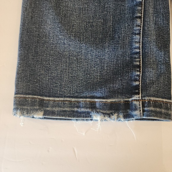 D26 Judy Blue Wide Leg Cropped Jeans Medium Wash Raw Hem 13/24 High Rise - Picture 11 of 12
